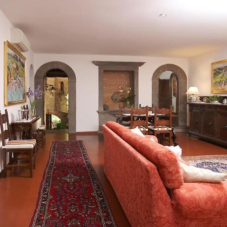 Apartment In B&B Del Giglio San Donato in Poggio Extérieur photo