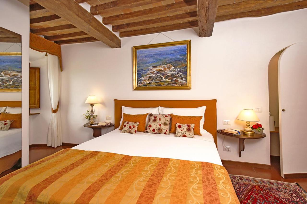 Apartment In B&B Del Giglio San Donato in Poggio Extérieur photo
