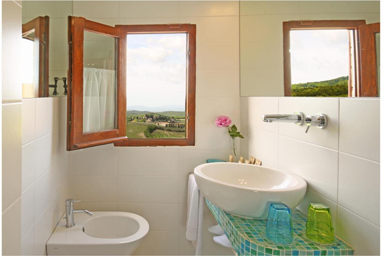 Apartment In B&B Del Giglio San Donato in Poggio Extérieur photo