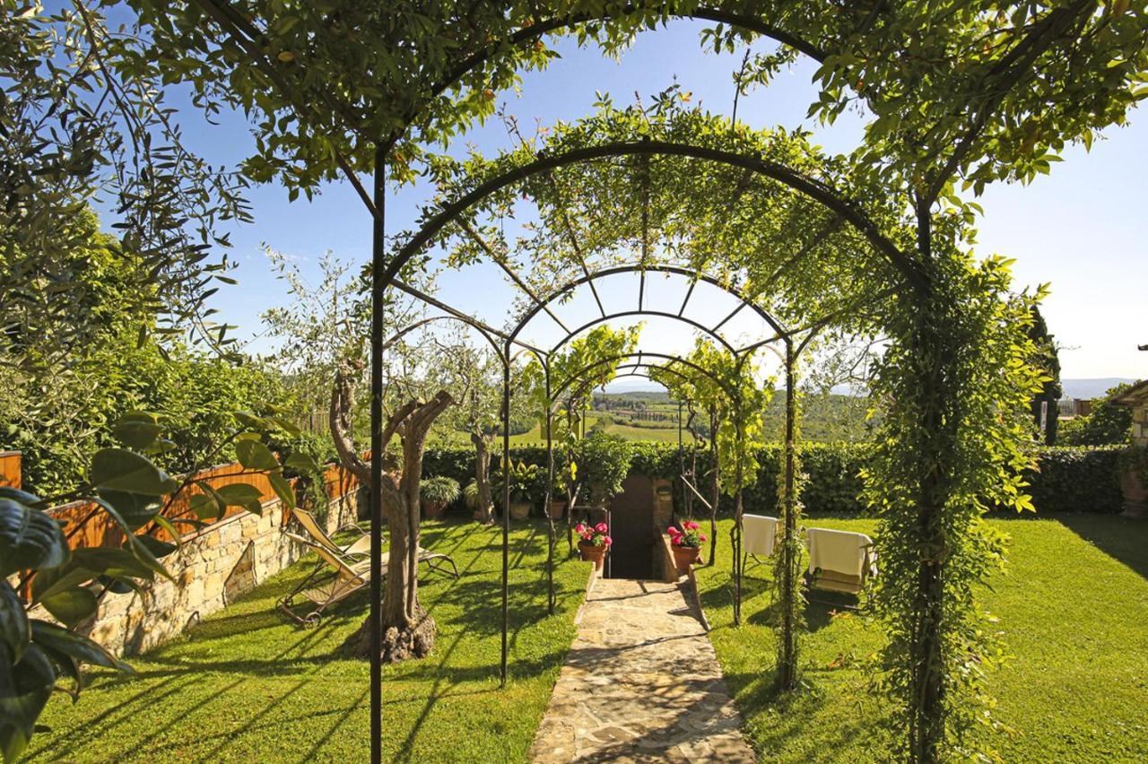 Apartment In B&B Del Giglio San Donato in Poggio Extérieur photo