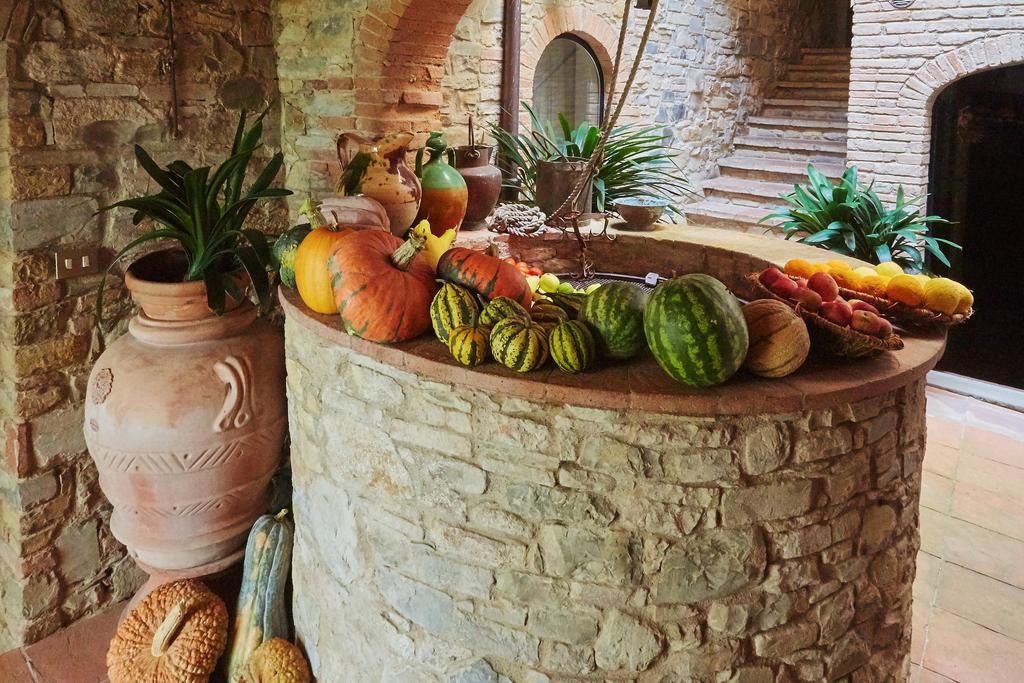 Apartment In B&B Del Giglio San Donato in Poggio Extérieur photo